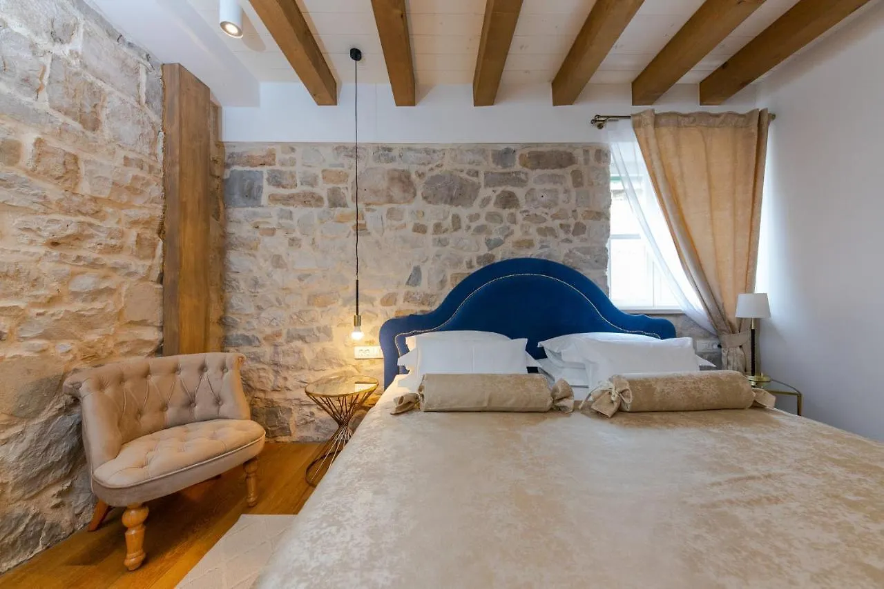 Villa Bante - Luxury Stone House Kastela 0*,  Croatia