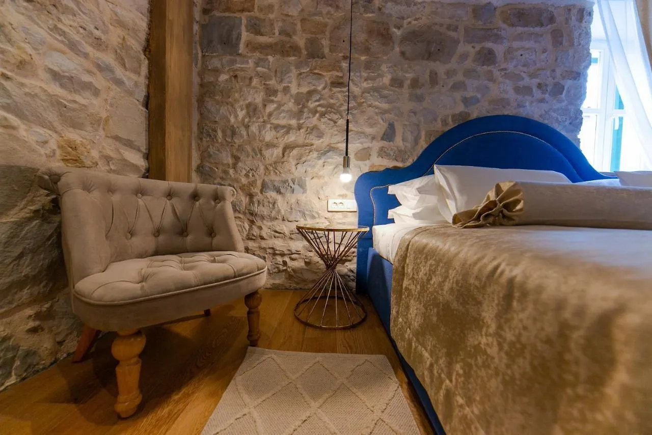 Villa Bante - Luxury Stone House Kastela Croatia