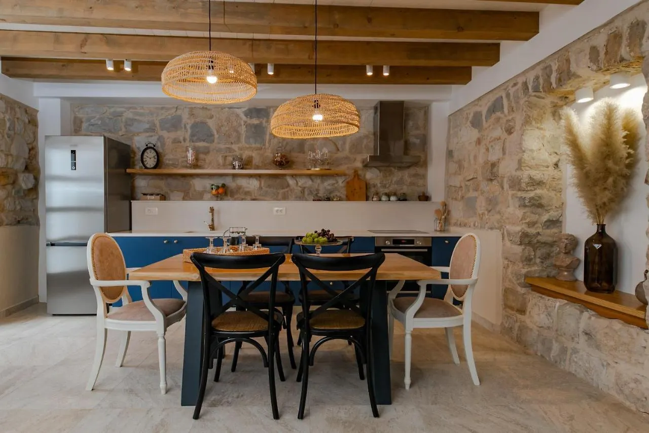 Villa Bante - Luxury Stone House Kastela 0*,