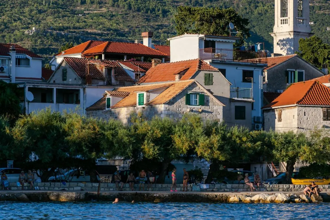 Villa Bante - Luxury Stone House Kastela